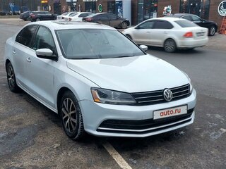 2017 Volkswagen Jetta VI Рестайлинг, белый, 1300000 рублей, вид 3