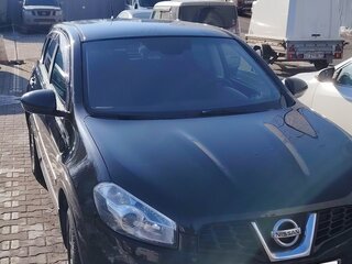 2012 Nissan Qashqai I Рестайлинг, чёрный, 800000 рублей, вид 1