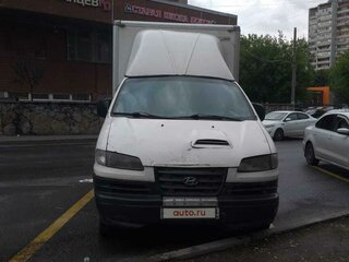 2004 Hyundai H-1, белый, 650000 рублей, вид 5