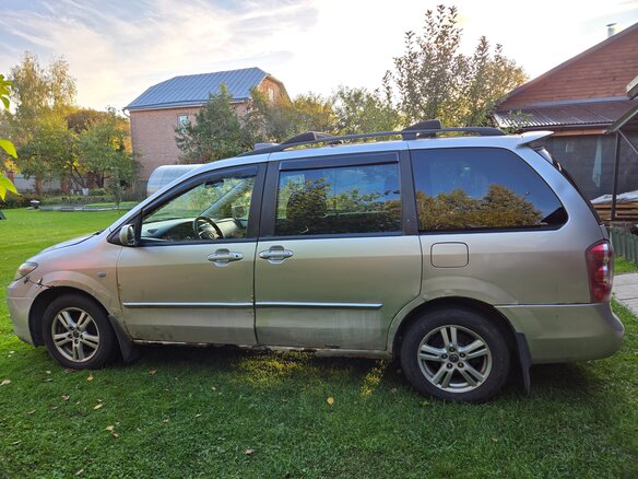 2004 Mazda MPV II (LW) Рестайлинг, серебристый, 270000 рублей - вид 3