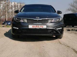 2019 Kia Optima IV Рестайлинг, серый, 1799000 рублей, вид 2