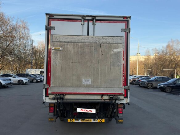 2017 Isuzu Elf (N-series), белый, 3500000 рублей - вид 12