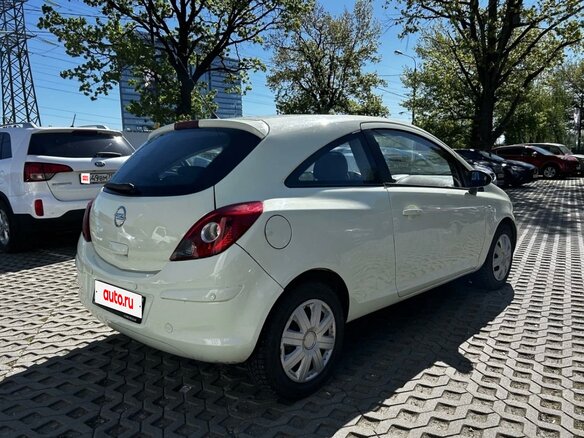 2011 Opel Corsa D Рестайлинг II, белый, 499000 рублей - вид 4