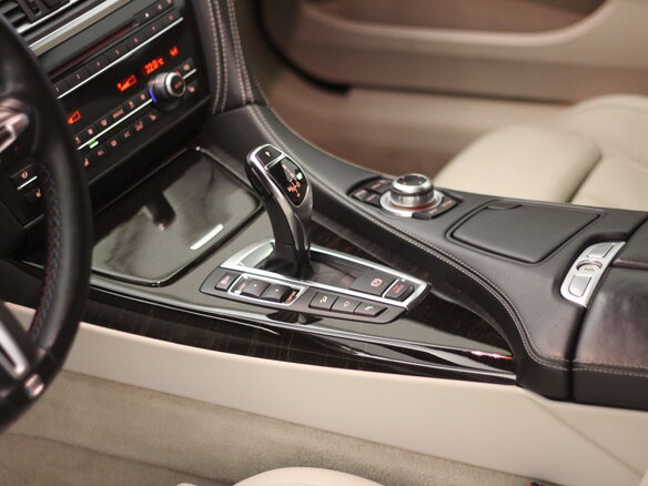 2013 BMW 6 серии 640i xDrive III (F06/F13/F12), красный - вид 37