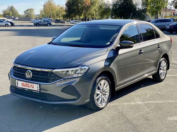 2020 Volkswagen Polo VI, серый - вид 2