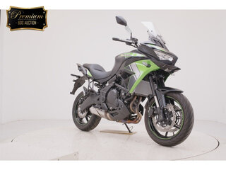 2024 Kawasaki Versys 650, чёрный, 960000 рублей, вид 3