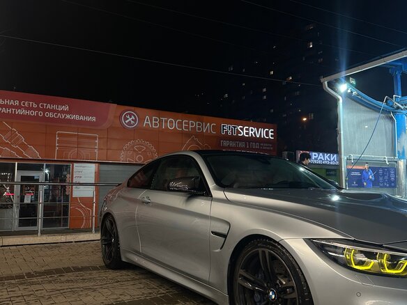 2017 BMW M4 F82/F83 Рестайлинг, серебристый, 6000000 рублей - вид 8
