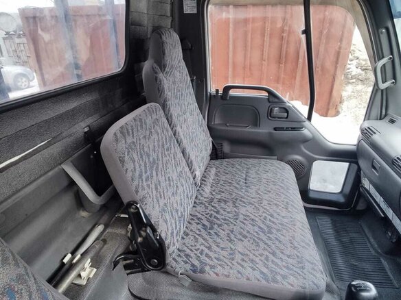 2004 Nissan Atlas, белый, 3440000 рублей - вид 16