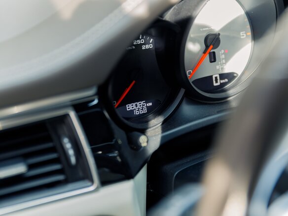 2016 Porsche Macan S Diesel I, серый, 4300000 рублей - вид 12