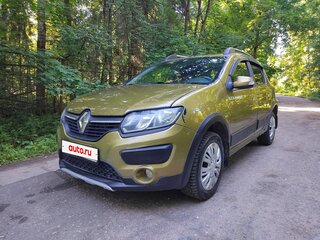 2017 Renault Sandero Stepway II, зелёный, 860000 рублей, вид 1