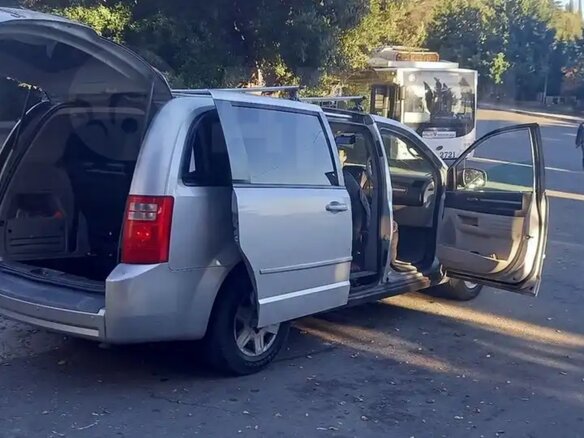 2009 Dodge Caravan Grand V, серебристый, 1090000 рублей - вид 1