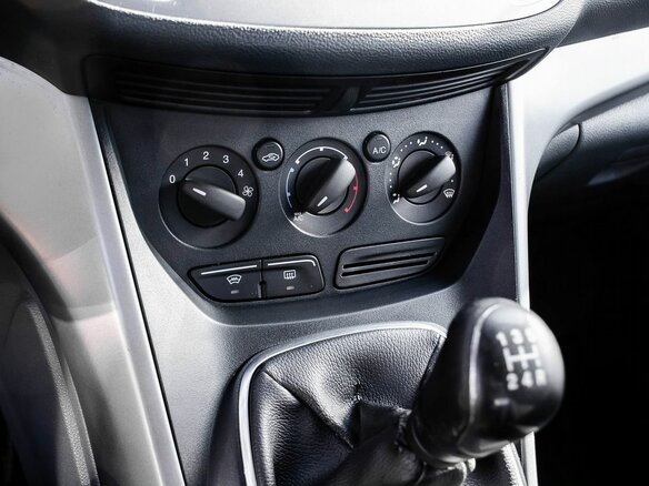 2011 Ford C-MAX II, белый, 670000 рублей - вид 19