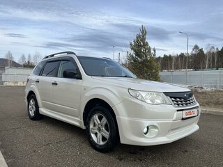 2012 Subaru Forester III Рестайлинг, белый, 1200000 рублей, вид 1