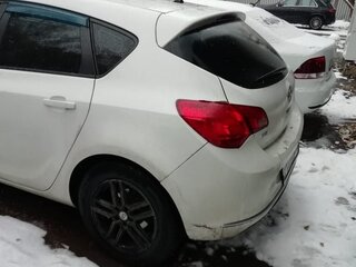 2014 Opel Astra J Рестайлинг, белый, 850000 рублей, вид 3