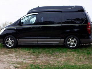 2011 Hyundai Grand Starex I, чёрный, 2870000 рублей, вид 3
