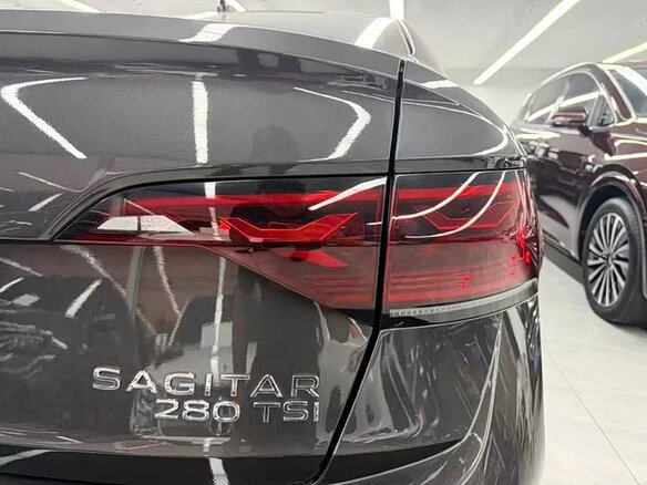 2023 Volkswagen Sagitar III Рестайлинг, коричневый, 1240000 рублей - вид 23