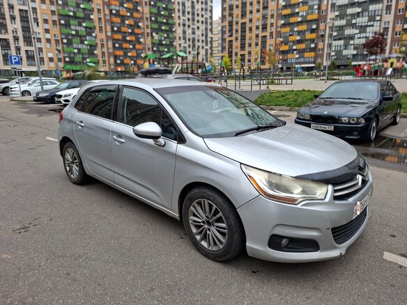 2012 Citroen C4 II, серебристый - вид 2