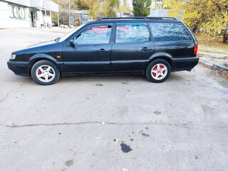 1995 Volkswagen Passat B4, чёрный, 180000 рублей, вид 3