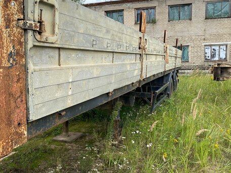 1990 МАЗ Полуприцеп бортовой, чёрный, 200000 рублей, вид 1