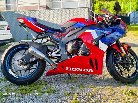 2020 Honda CBR 1000 RR/RA Fireblade, красный, 2300000 рублей, вид 2