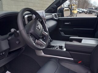 2025 Toyota Tundra CrewMax III, синий, 10782910 рублей, вид 3