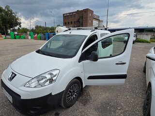 2011 Peugeot Partner II, белый, 740000 рублей, вид 1