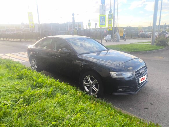 2014 Audi A4 IV (B8) Рестайлинг, чёрный, 1100000 рублей - вид 2