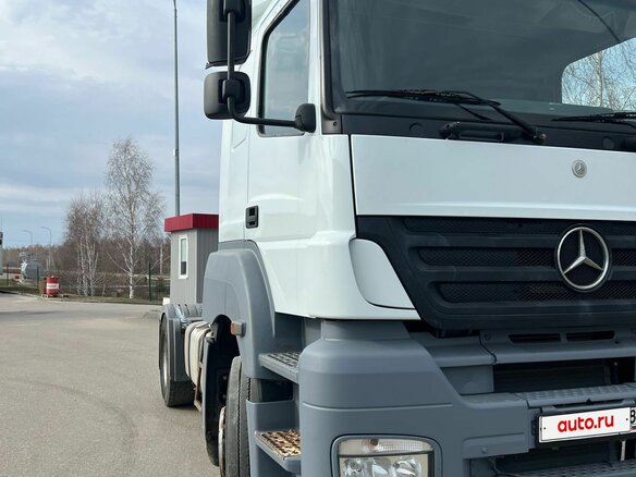 2006 Mercedes-Benz Axor, белый, 1300000 рублей - вид 1