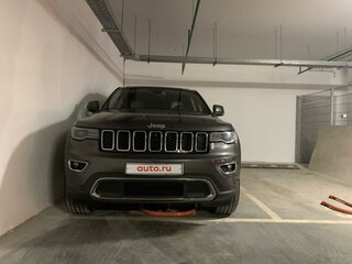2018 Jeep Grand Cherokee IV (WK2) Рестайлинг, серый, 3900000 рублей, вид 2