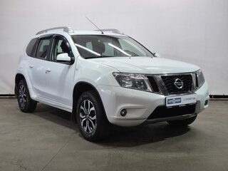 2016 Nissan Terrano III (D10), белый, 1070000 рублей, вид 3