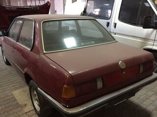 1982 BMW 3 серии 316 I (E21), красный, 200000 рублей, вид 3