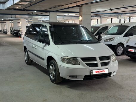 Dodge Caravan IV
