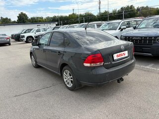 2013 Volkswagen Polo V, серый, 636000 рублей, вид 4