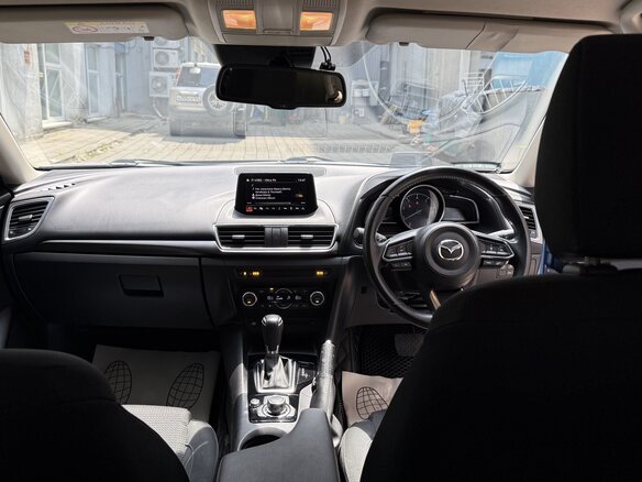 2017 Mazda Axela III Рестайлинг, синий, 1290000 рублей - вид 22