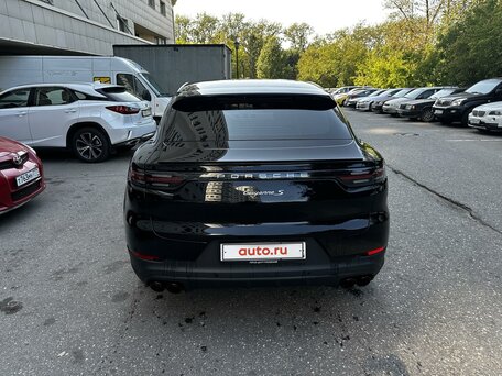 2022 Porsche Cayenne S Coupé III, чёрный, 11500000 рублей, вид 4