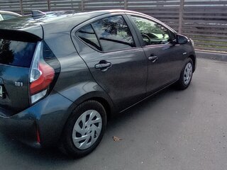 2019 Toyota Aqua I Рестайлинг 2, чёрный, 1290000 рублей, вид 5