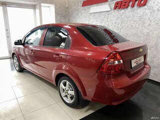 2010 Chevrolet Aveo I Рестайлинг, красный, 625000 рублей, вид 3