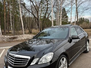 2010 Mercedes-Benz E-Класс 250 5G-Tronic IV (W212, S212, C207), чёрный, 1800000 рублей, вид 1