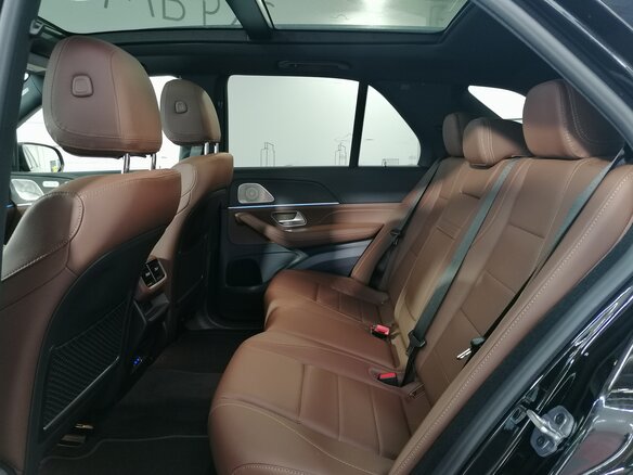 2026 Mercedes-Benz GLE 300 d II (V167) Рестайлинг, чёрный, 17100000 рублей - вид 16
