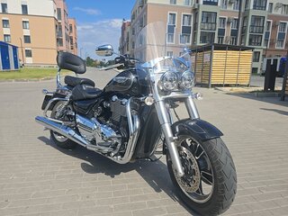 Triumph Thunderbird Commander
