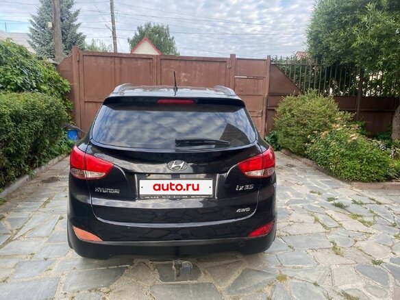 2010 Hyundai ix35 I, чёрный, 850000 рублей - вид 2