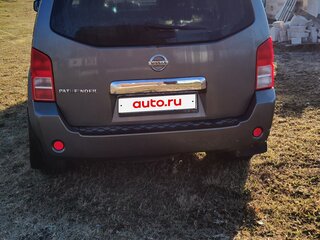 2005 Nissan Pathfinder III, серый, 1150000 рублей, вид 3
