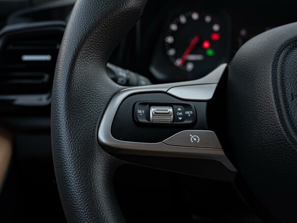 2024 GAC GS3, серый, 1875000 рублей - вид 18