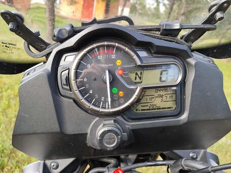 2014 Suzuki V-Strom 1000, чёрный, 895000 рублей, вид 4