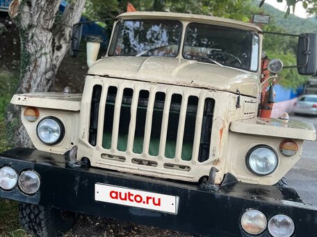 1992 Урал 5557, бежевый, 1000000 рублей, вид 1
