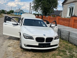 2008 BMW 7 серии 740i V (F01/F02/F04), белый, 1300000 рублей, вид 1