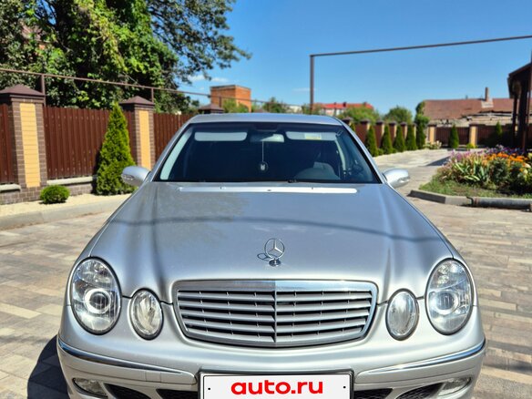 2003 Mercedes-Benz E-Класс 220 III (W211, S211), серый, 980000 рублей