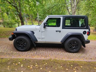 2018 Jeep Wrangler IV (JL), белый, 4700000 рублей, вид 4