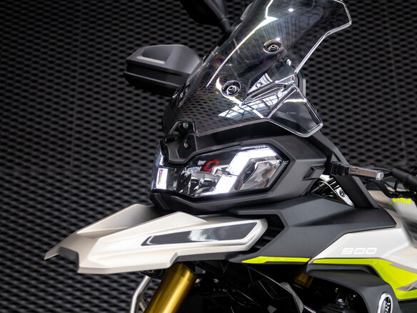 2026 Voge 900DSX, зелёный, 1033000 рублей - вид 38