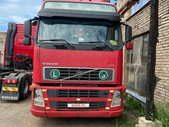 2008 Volvo FH, красный, 2000000 рублей - вид 1